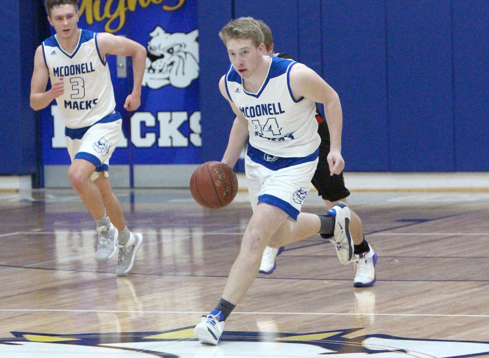 Alma Center Lincoln at McDonell boys basketball 1-18-20